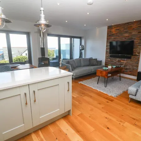 Seafield * Carbis Bay